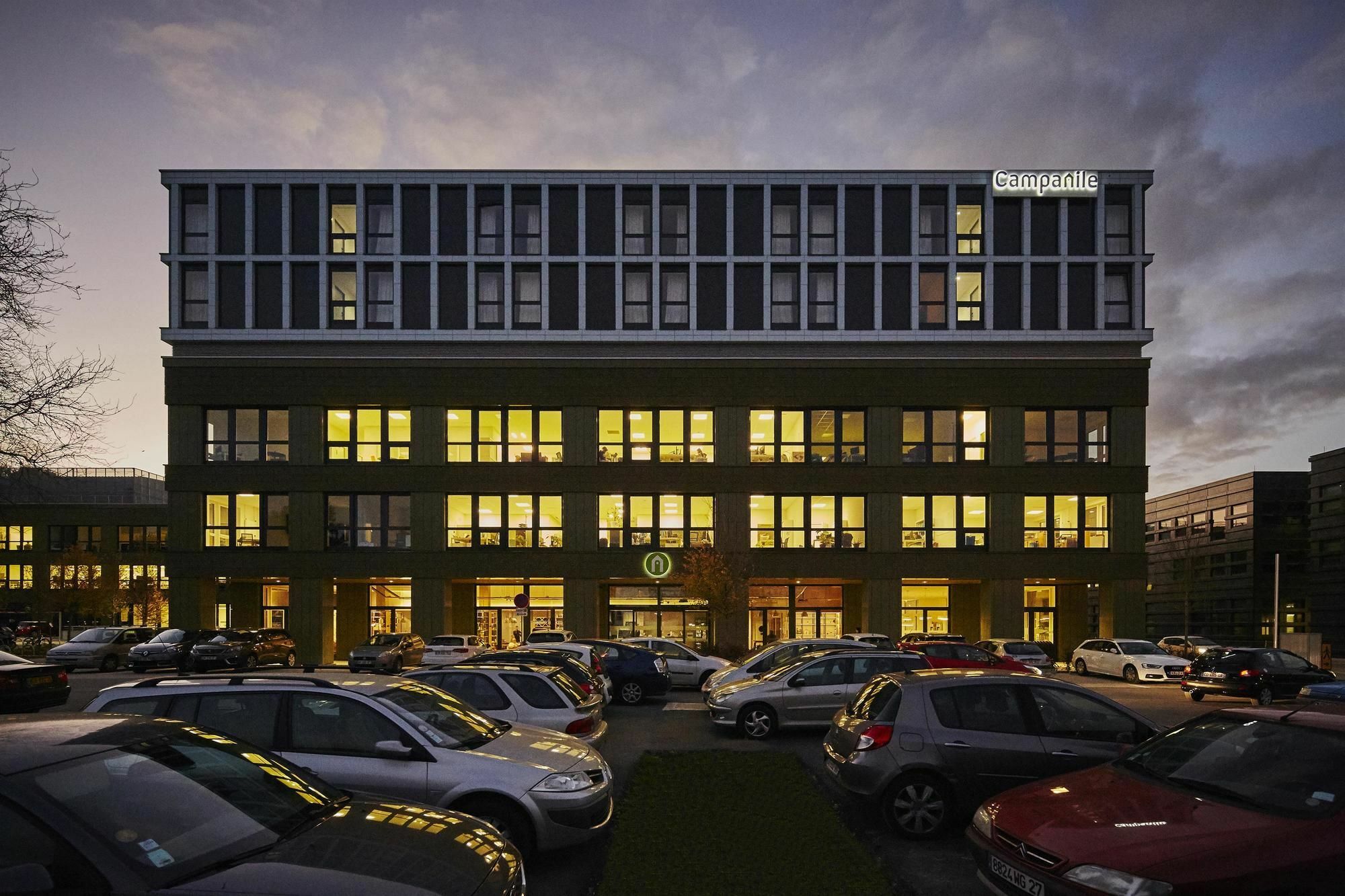 Отель Campanile Paris Sud Saclay- Gif Sur Yvette Джаниколо Экстерьер фото